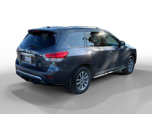2014 Nissan Pathfinder SL