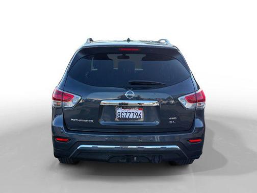 2014 Nissan Pathfinder SL