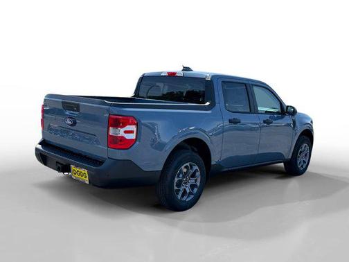 Azure Gray Metallic Tri-Coat 2026 Ford Maverick XLT