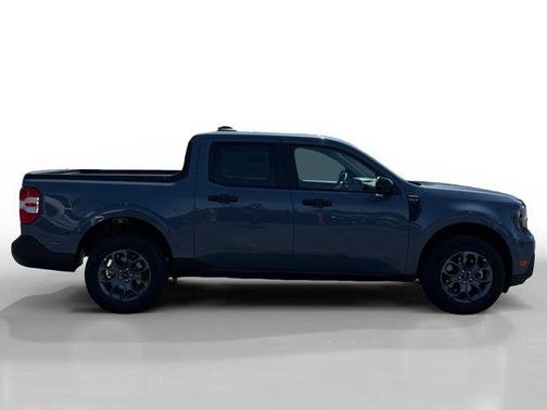 Azure Gray Metallic Tri-Coat 2026 Ford Maverick XLT