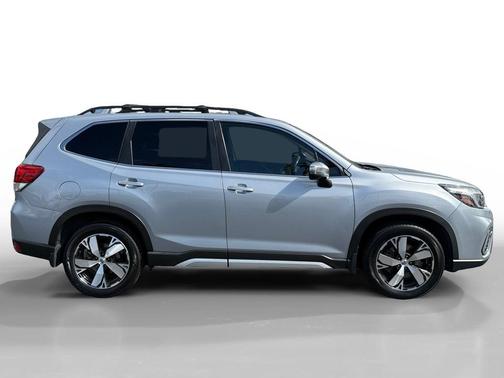 Ice Silver Metallic 2020 Subaru Forester Touring
