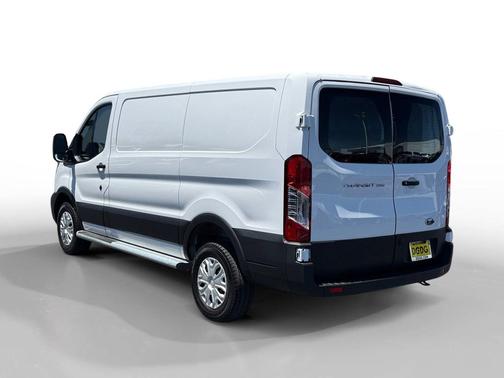 Oxford White 2025 Ford Transit-250 Base