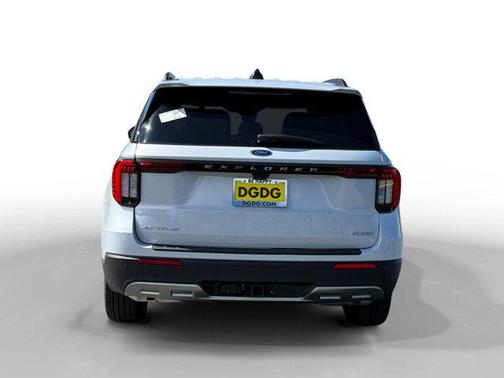 Space White Metallic 2026 Ford Explorer Active