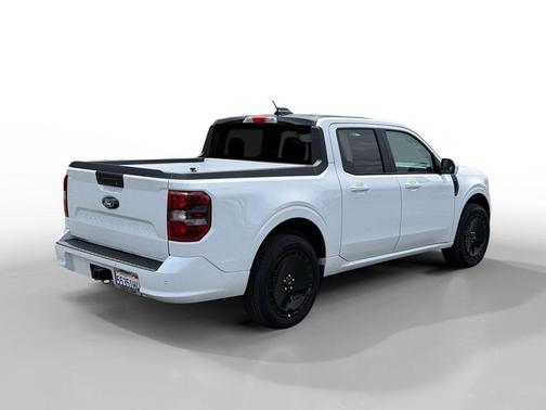 Oxford White 2025 Ford Maverick Lobo Standard