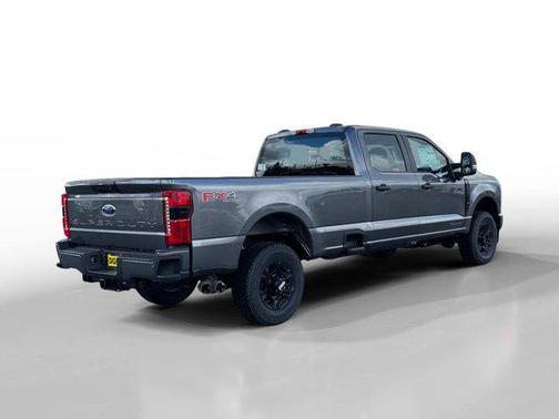 2025 Ford F-350 XL