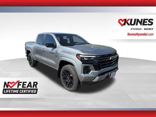 Sterling Gray Metallic 2024 Chevrolet Colorado Z71