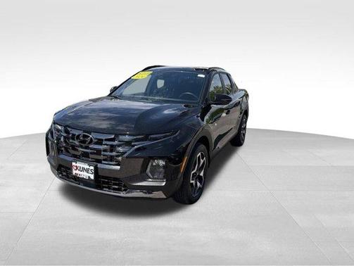 Phantom Black 2024 Hyundai SANTA CRUZ 2.5T Limited