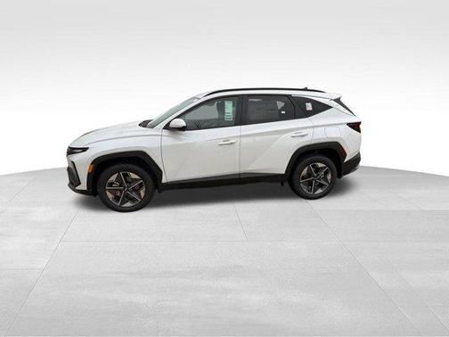 Pearl 2026 Hyundai TUCSON Hybrid SEL