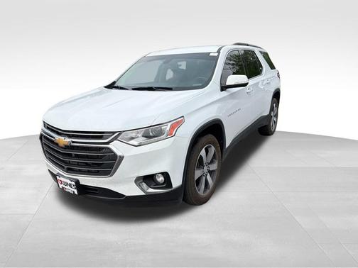 Summit White 2020 Chevrolet Traverse LT Leather