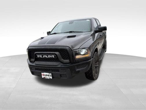 Granite Crystal Clearcoat Metallic 2021 RAM 1500 Classic SLT