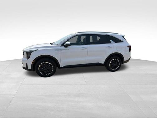 Glacial White Pearl 2024 Kia Sorento S