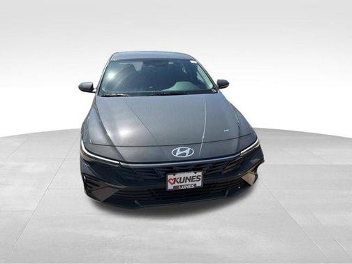 Gray 2026 Hyundai ELANTRA SE