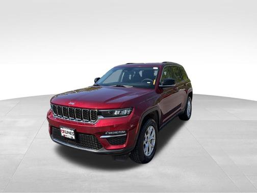 Velvet Red Pearlcoat 2023 Jeep Grand Cherokee Limited