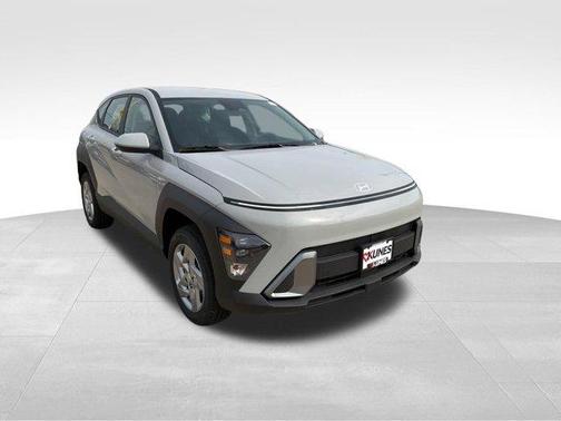 Cyber Gray Metallic 2026 Hyundai KONA SE