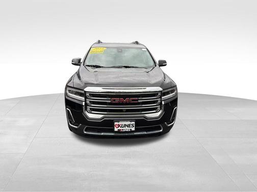 Black 2023 GMC Acadia SLT