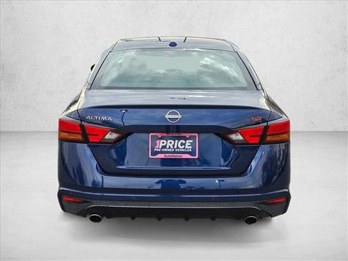 2023 Nissan Altima SR FWD