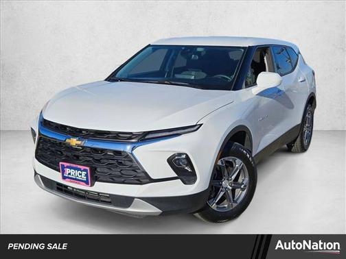 Summit White 2025 Chevrolet Blazer 2LT