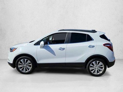 Summit White 2017 Buick Encore Preferred