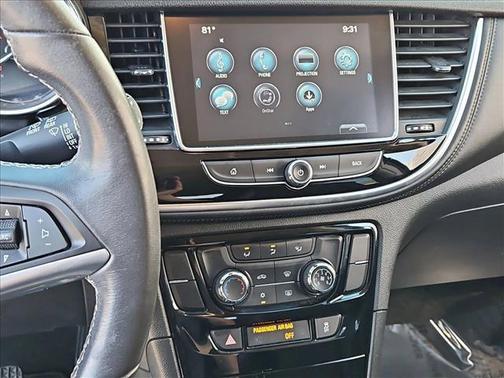 Summit White 2017 Buick Encore Preferred