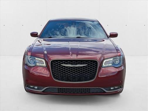 2019 Chrysler 300 S
