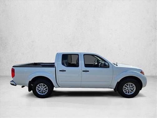Glacier White 2021 Nissan Frontier SV