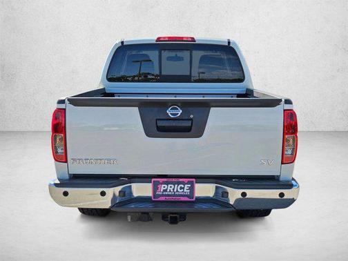 Glacier White 2021 Nissan Frontier SV