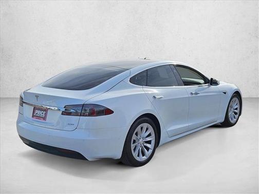 2017 Tesla Model S 90D