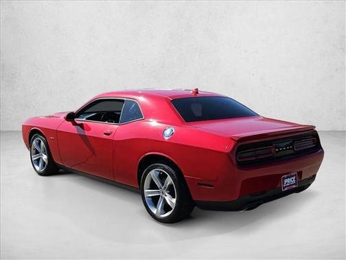 Redline Red Tricoat Pearl 2017 Dodge Challenger R/T