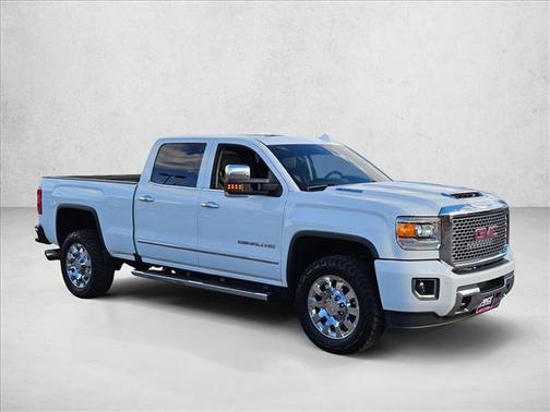 2017 GMC Sierra 2500 Denali