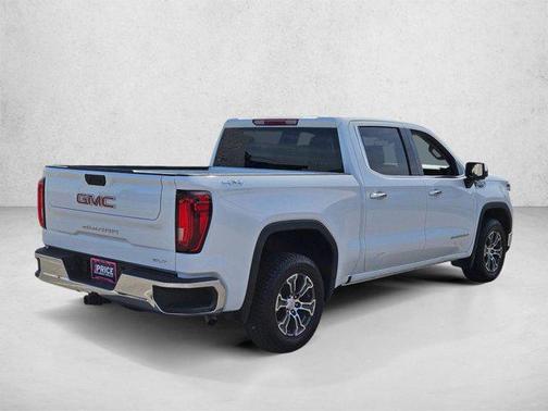 Summit White 2025 GMC Sierra 1500 SLT