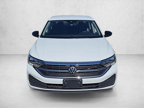 Pure White 2024 Volkswagen Jetta 1.5T S
