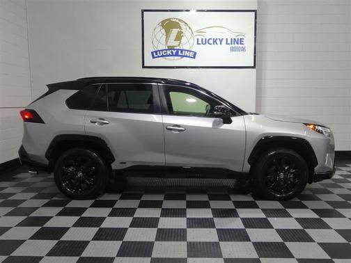 2023 Toyota RAV4 Hybrid SE