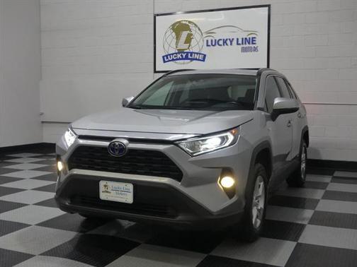 2020 Toyota RAV4 Hybrid XLE
