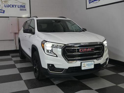 2023 GMC Terrain AWD AT4