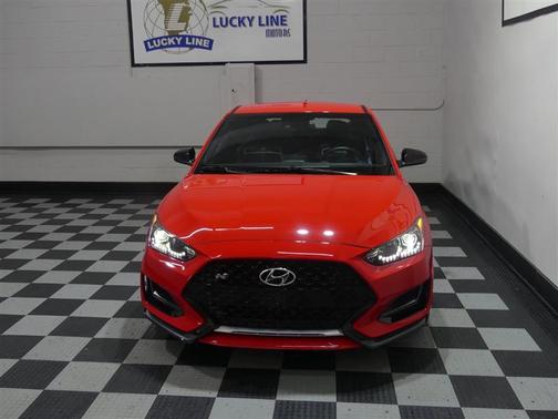 2022 Hyundai Veloster N Base