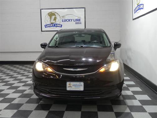 2018 Chrysler Pacifica LX