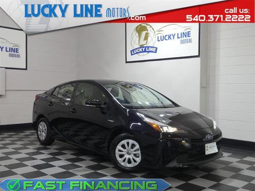 2022 Toyota Prius LE