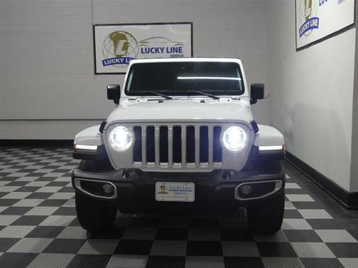 2021 Jeep Gladiator Overland