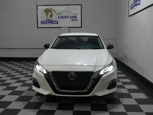 2020 Nissan Altima SR FWD