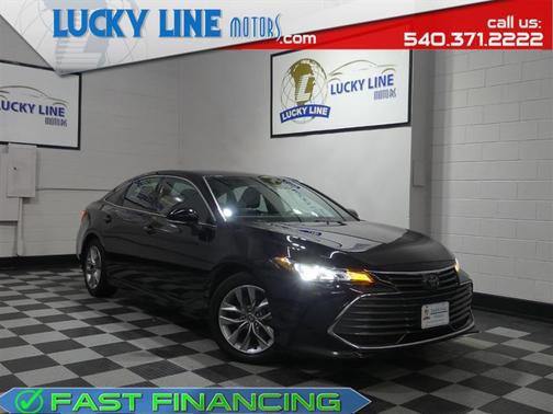 Midnight Black Metallic 2021 Toyota Avalon XLE