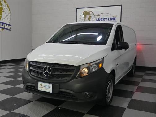 2018 Mercedes-Benz Metris Base