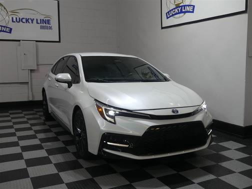 2024 Toyota Corolla Hybrid SE