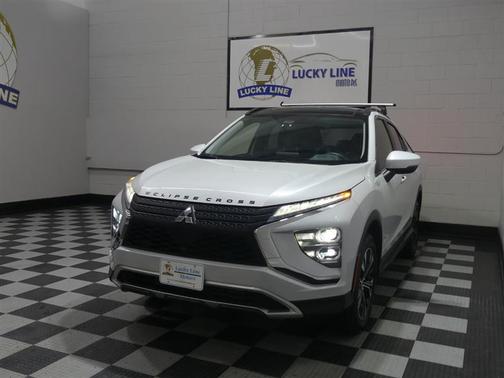 White Diamond 2022 Mitsubishi Eclipse Cross SE