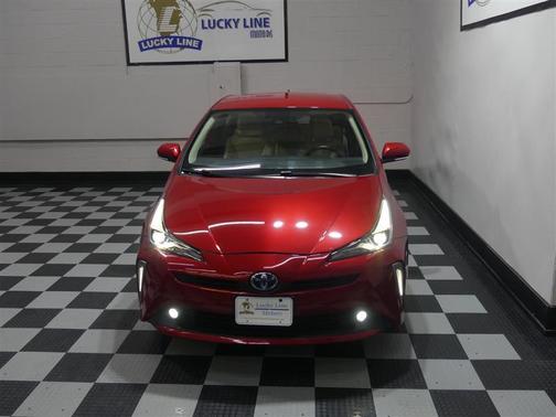 2020 Toyota Prius XLE