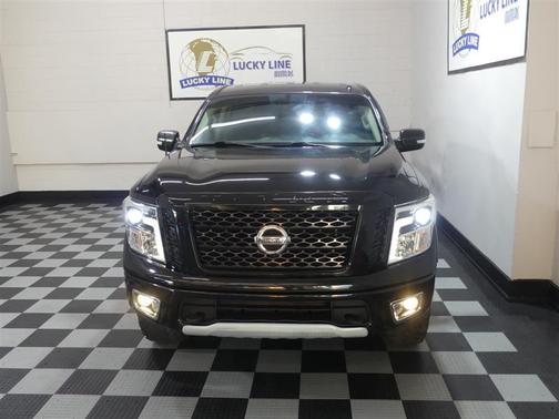 2019 Nissan Titan PRO-4X