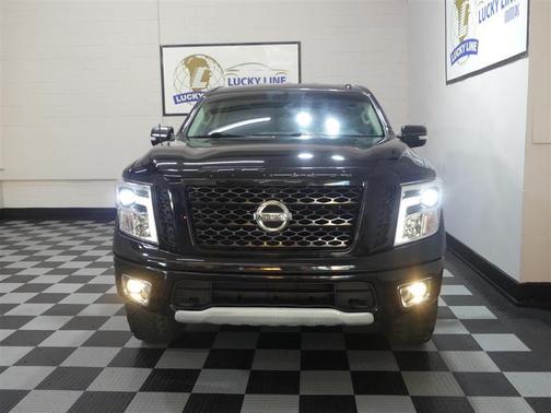 2019 Nissan Titan PRO-4X