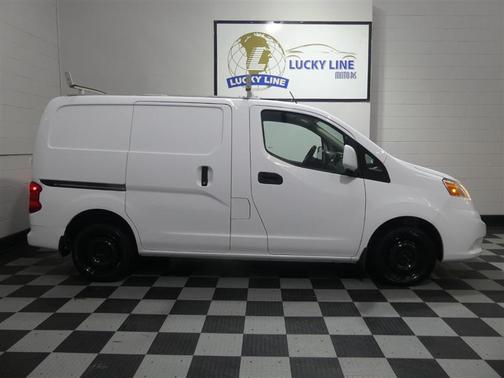 2017 Nissan NV200 SV