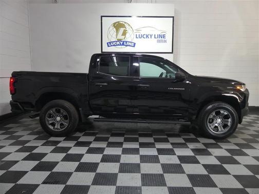 Black 2024 Chevrolet Colorado WT