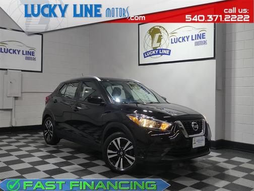 Super Black 2020 Nissan Kicks SV
