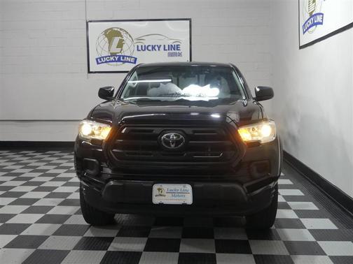 2019 Toyota Tacoma SR